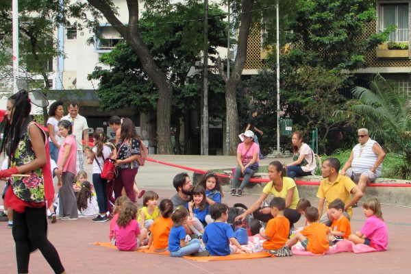 Rastro VIRADA EDUCAÇÃO NA PRAÇA ROOSEVELT-03